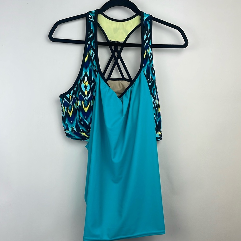 ZeroXposur Turquoise & Navy Patterned Tankini Swim Top
